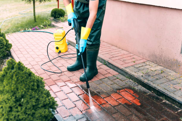 Best Restaurant Pressure Washing  in East Mountain, TX